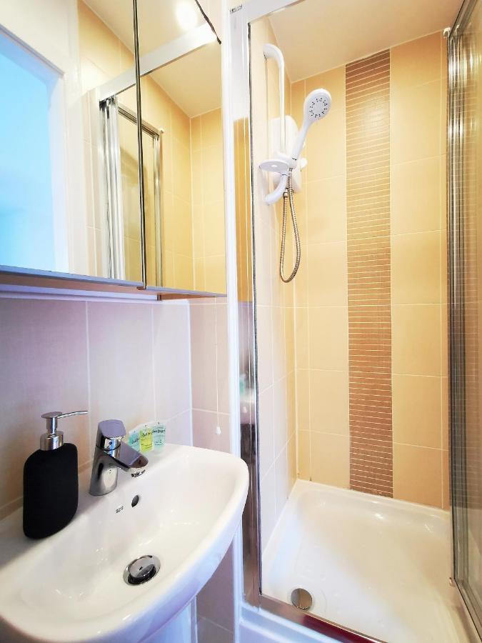 Lovely Holiday Home In Birmingham City Center 3 Bedrooms House By Hf Group Luaran gambar